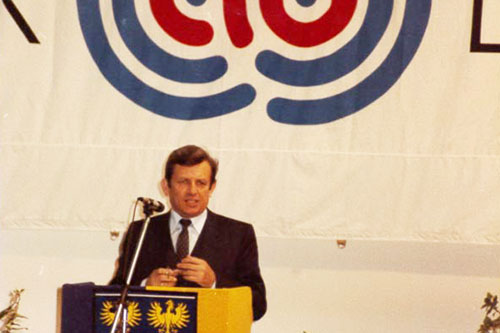Bild von der Rede von LHM Ludwig 1982